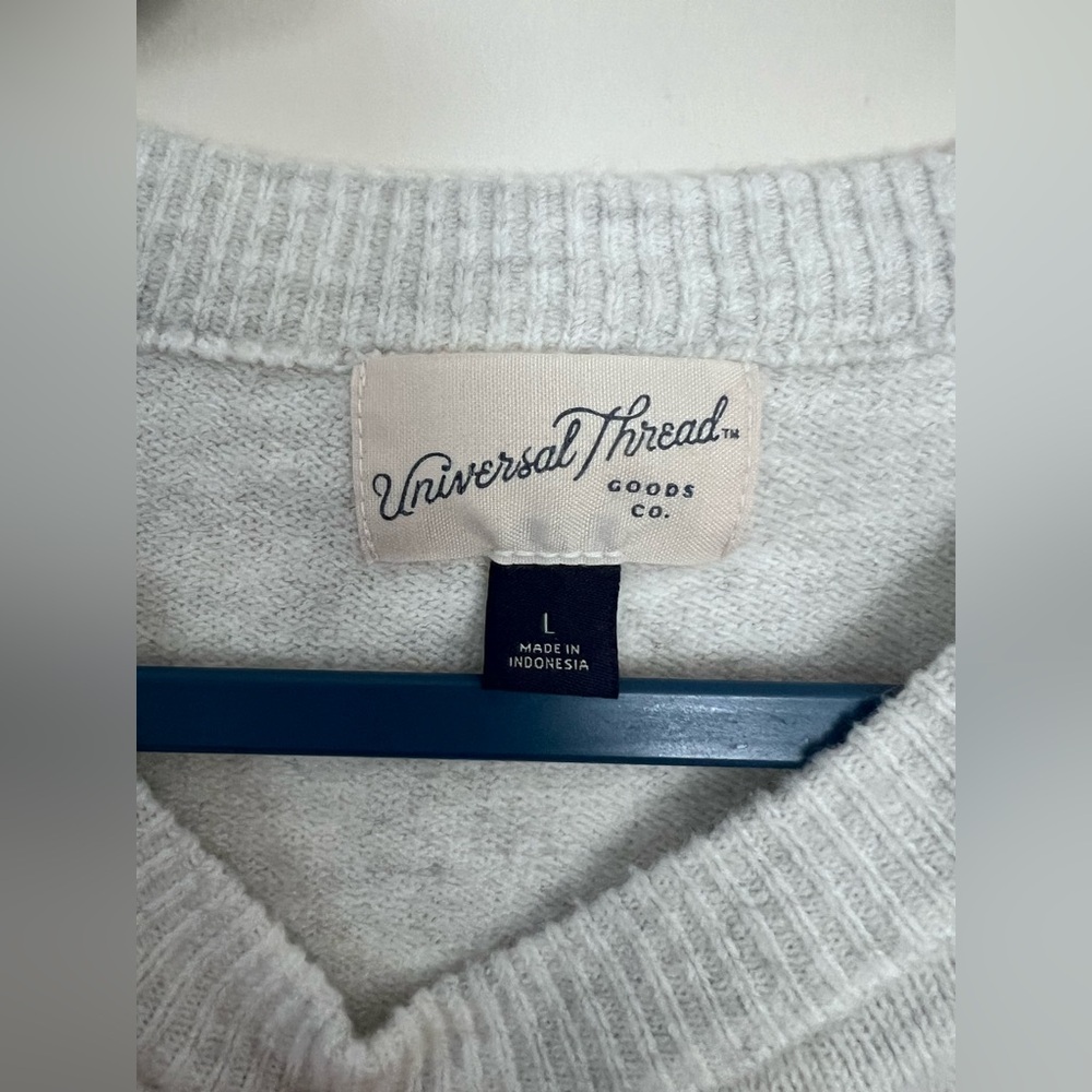 Universal Thread Light Gray Cozy Knit Cropped Swe… - image 2